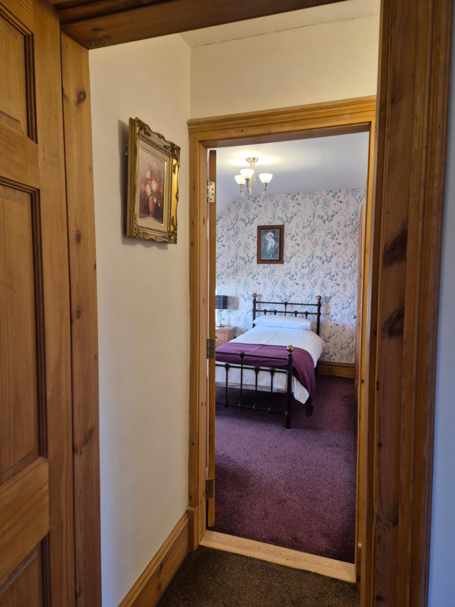 The Old Convent Holiday Apartments Форт-Огастус Екстер'єр фото